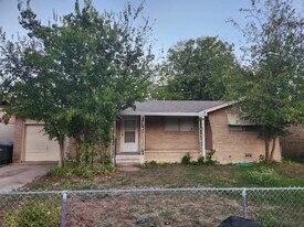 615 S 1st St in Copperas Cove, TX - Building Photo