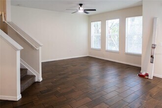 6706 Eagle Feather Dr in Riverview, FL - Foto de edificio - Building Photo