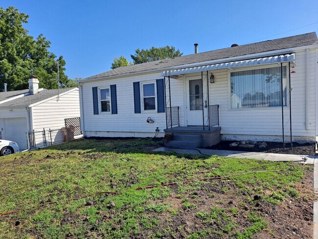 7711 S 41st Ave in Bellevue, NE - Building Photo - Building Photo