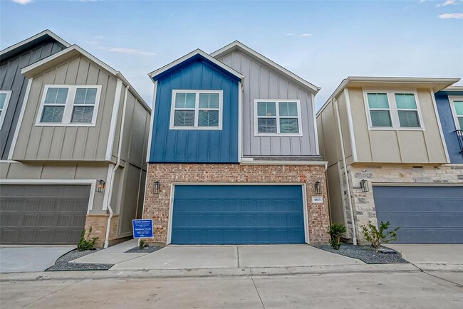 property at 4103 Split Ivy Dr