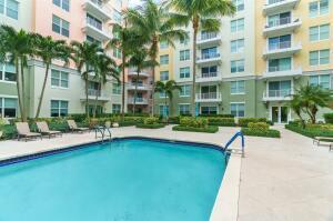 804 E Windward Way in Lantana, FL - Building Photo