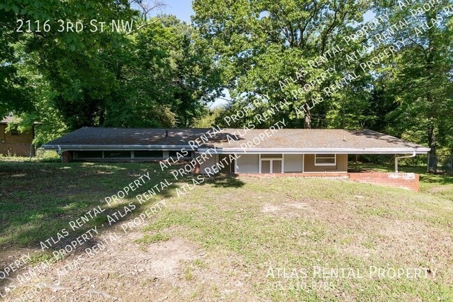2116 3rd St NW in Center Point, AL - Building Photo - Building Photo