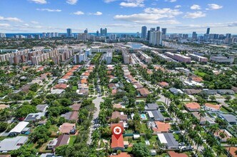 906 NE 4th St in Hallandale Beach, FL - Building Photo - Building Photo