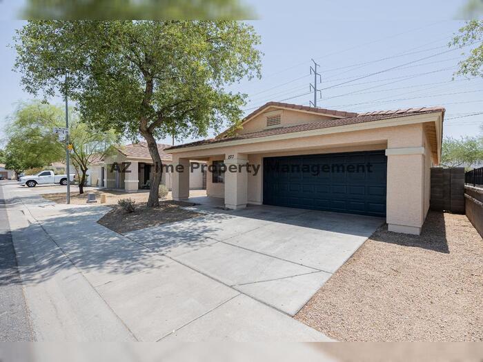 227 W Darrow St in Phoenix, AZ - Building Photo