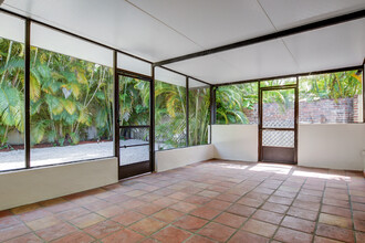 201 NE 30th Ct in Wilton Manors, FL - Building Photo - Building Photo