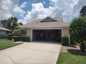 997 Spinnaker Ct in Tarpon Springs, FL - Building Photo - Building Photo