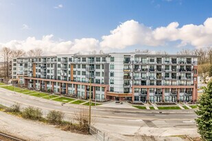 Westminster Junction in Port Coquitlam, BC - Building Photo