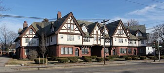 98 Mount Auburn in Watertown, MA - Building Photo