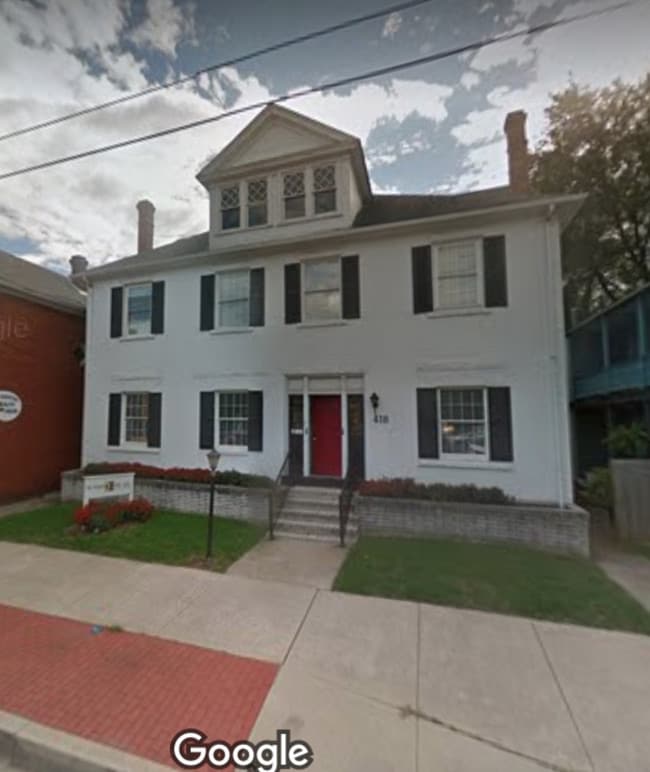 418 N Mechanic St, Unit C