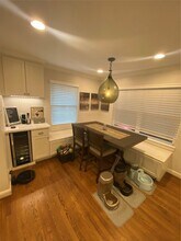 10313 Shadow Oaks Dr in Houston, TX - Foto de edificio - Building Photo