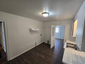 802 W 22nd St in North Little Rock, AR - Foto de edificio - Building Photo