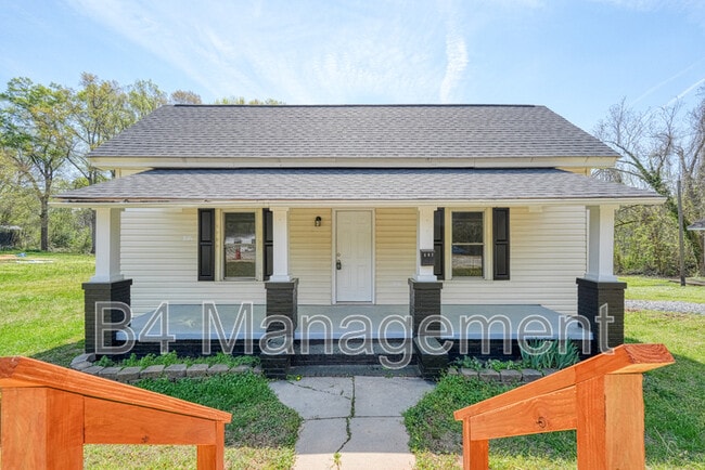 property at 467 W Peachtree St