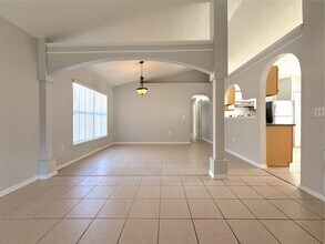 1671 Sunset View Cir in Apopka, FL - Building Photo - Building Photo