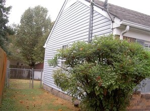 3948 Pepperwood Dr in Nashville, TN - Building Photo - Building Photo