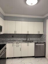 6610 Johnson St in Hollywood, FL - Building Photo - Building Photo