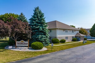 Tri Villa in Appleton, WI - Building Photo