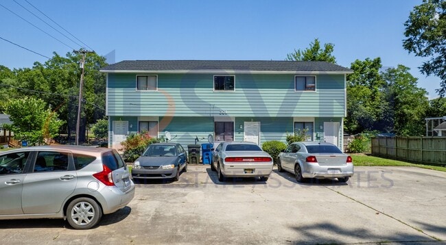 301 S Guthrie Ave in Durham, NC - Building Photo - Building Photo