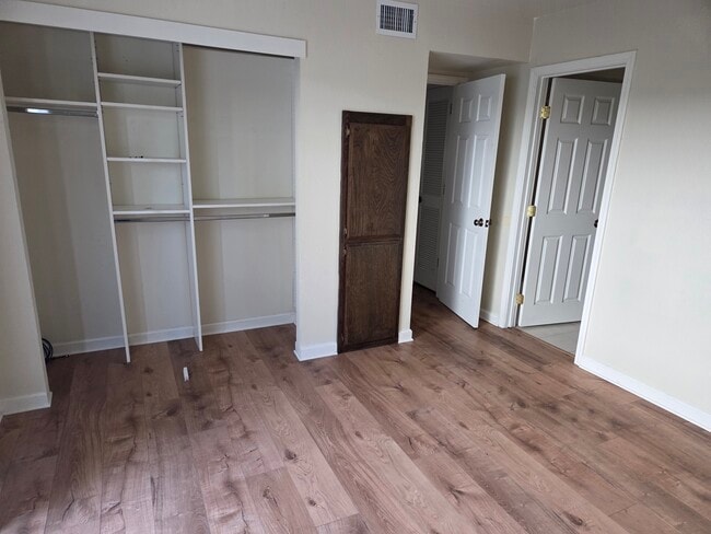 718 13th St, Unit Cress 4 plex in Sacramento, CA - Building Photo - Building Photo