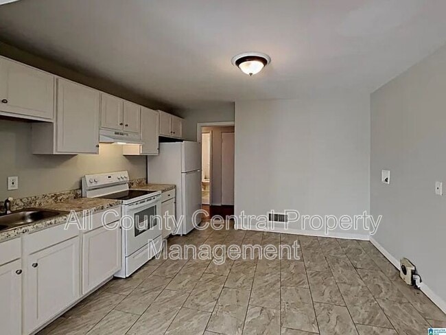 929 49th St in Birmingham, AL - Building Photo - Building Photo