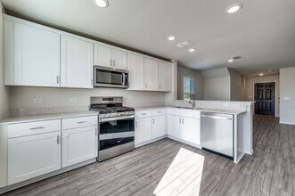 14004 Haggerston Dr in Pilot Point, TX - Building Photo - Building Photo