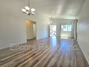 2093 Waterbury Dr in Chula Vista, CA - Building Photo - Building Photo