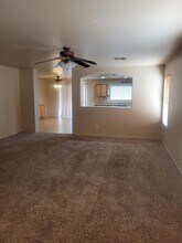 16377 W Cottonwood St in Surprise, AZ - Building Photo - Building Photo