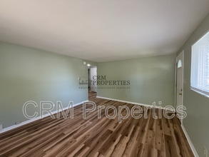 11897 E Welland St in Indianapolis, IN - Building Photo - Building Photo