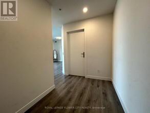 60-2160 Frederick St in Kitchener, ON - Building Photo - Building Photo