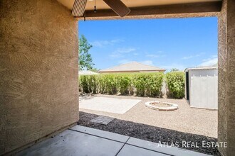 7324 W Ian Dr in Phoenix, AZ - Building Photo - Building Photo