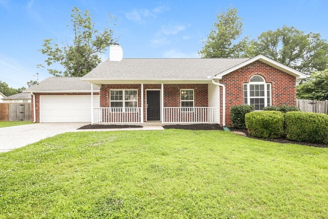 property at 872 Lavergne Ln