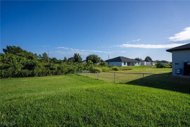 property at 2516 13th St SW