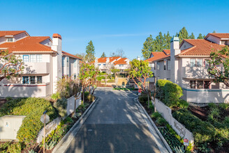 Cupertino Waterfall in Cupertino, CA - Building Photo - Building Photo