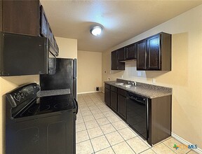 1305 Covey Ln in Killeen, TX - Building Photo - Building Photo