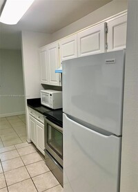 4089 NW 87th Ave in Sunrise, FL - Building Photo - Building Photo