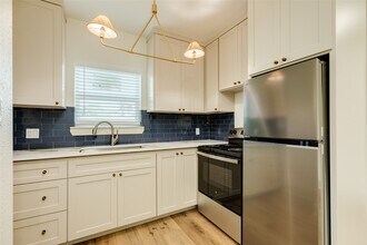 2512 Avenue K in Galveston, TX - Building Photo - Building Photo