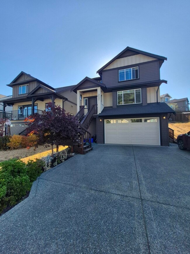 property at 3537 Honeycrisp Ave