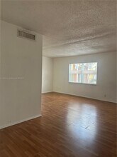 18101 NW 68th Ave in Hialeah, FL - Building Photo - Building Photo
