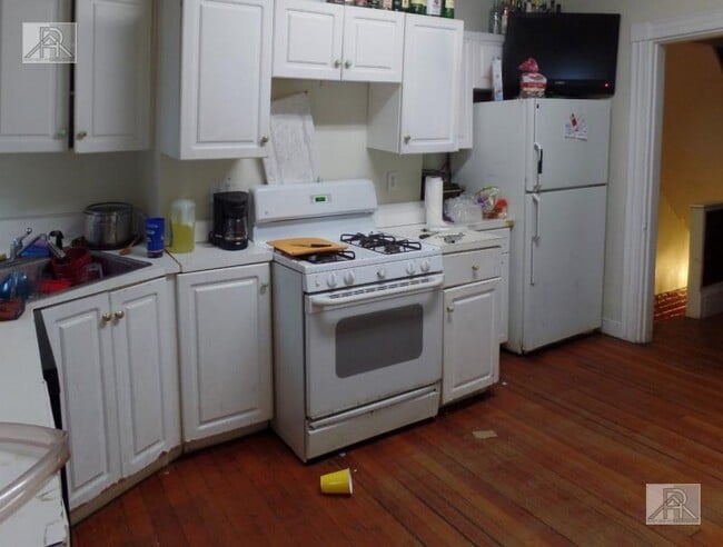 property at 14 Quint Ave