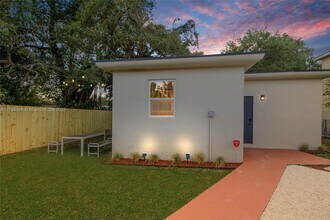 5530 NW 5th Ave in Miami, FL - Building Photo - Building Photo