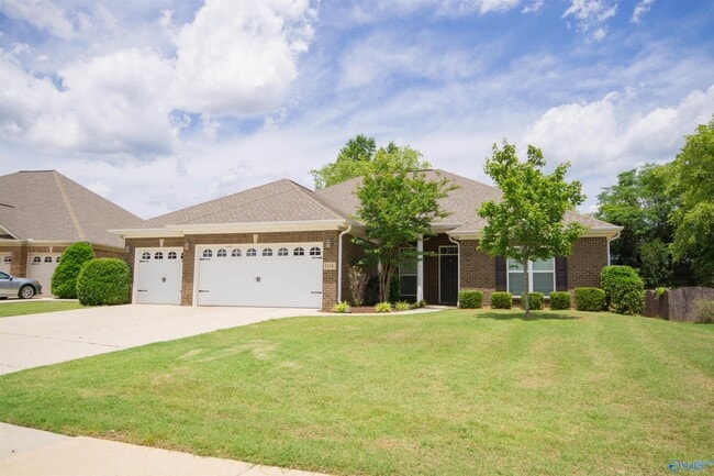property at 106 Back Creek Cir NW