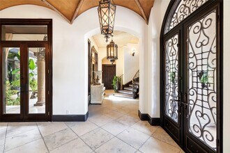 5007 Cedar Creek Dr in Houston, TX - Building Photo - Building Photo