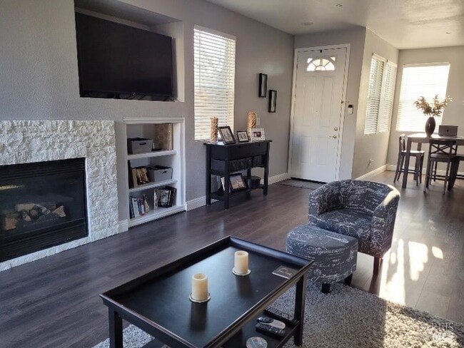 5083 Moss Creek Way in Fairfield, CA - Building Photo - Building Photo