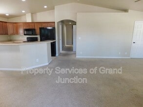 1105 Alexander Ct in Fruita, CO - Building Photo - Building Photo