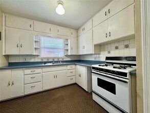 711 N Broadway Ave in Hydro, OK - Building Photo - Building Photo