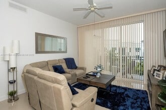 510 NW 84th Ave, Unit # 638 in Plantation, FL - Building Photo - Building Photo