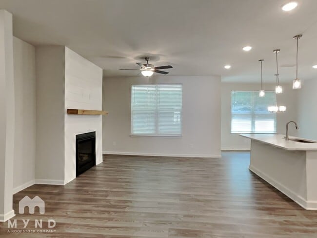 683 Riverwood Pass in Dallas, GA - Building Photo - Building Photo