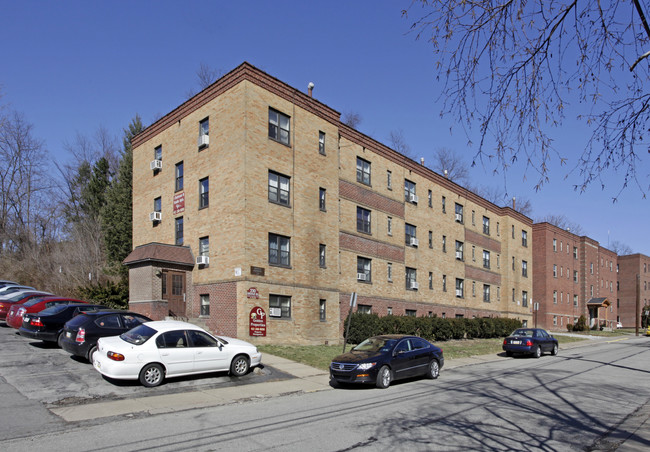 Greenlee Apartments in Pittsburgh, PA - Building Photo - Building Photo