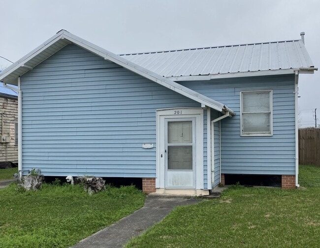 property at 201 Naquin St