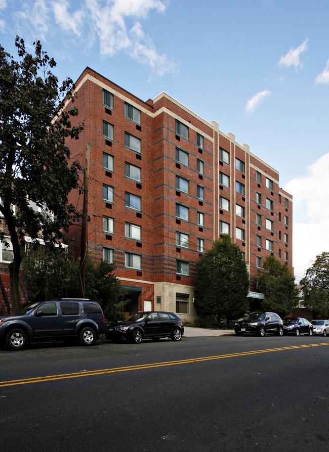 Hudson House in Riverdale, NY - Building Photo - Building Photo