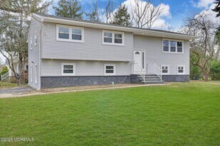 280 Oakley Ave in Long Branch, NJ - Building Photo